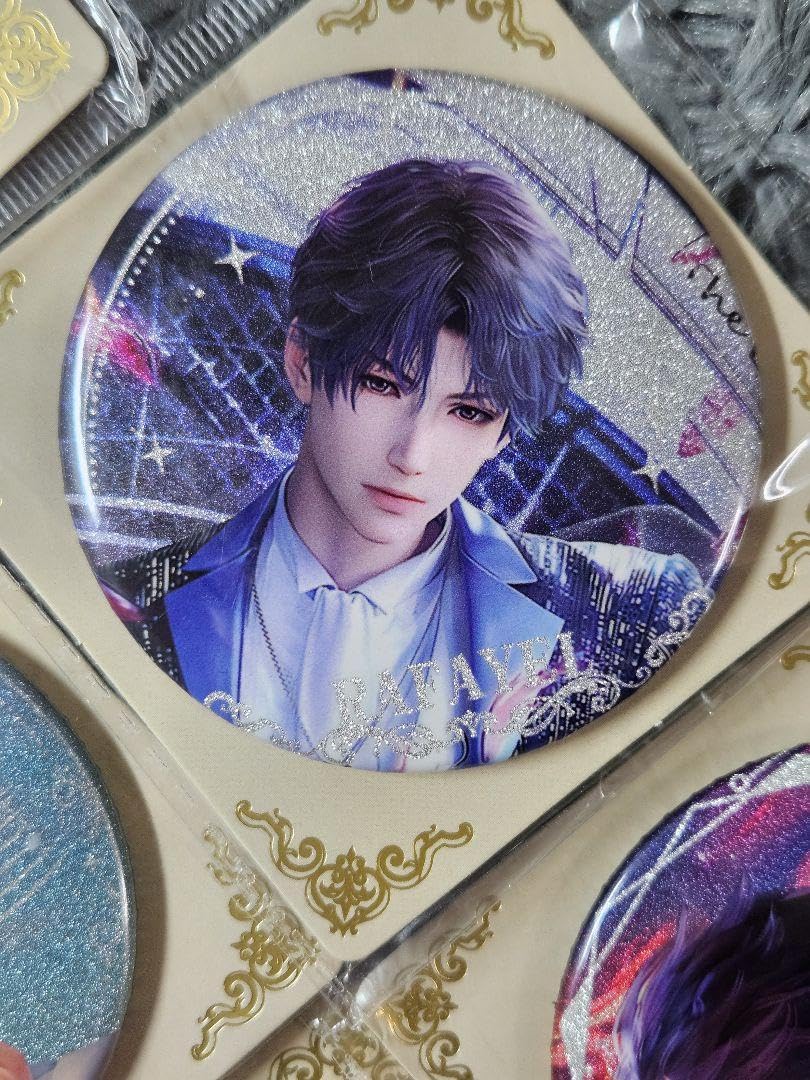 Amazon.co.jp: 恋と深空 ホムラ カプセル缶バッジ75mm : おもちゃ